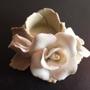 STUNNING Capodimonte Like Appletree Design Fine Porcelain Single Candle Holder